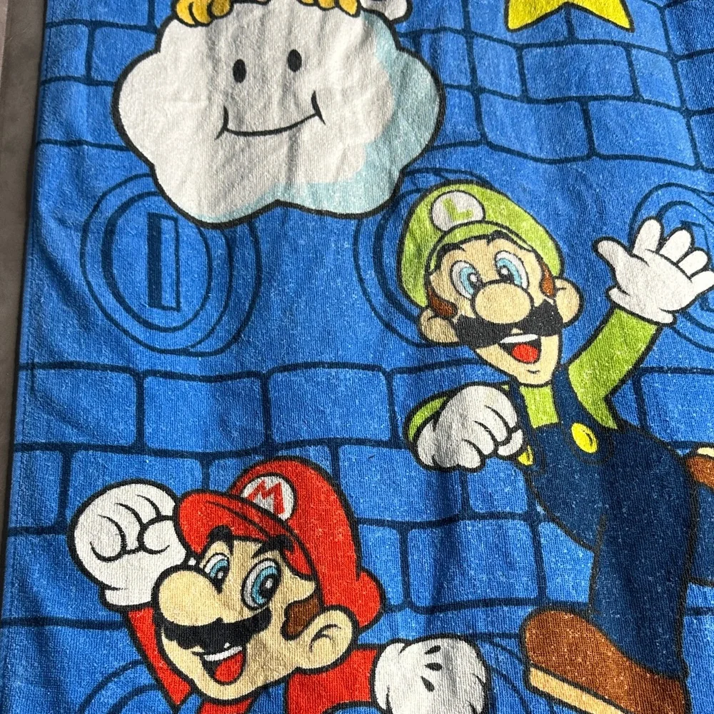 2000s Super Mario Blue Beach‎ Towel